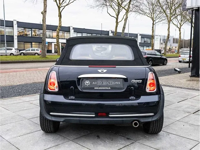 Mini cooper cabrio 1.6 chili 2006 lederen bekleding stoelverwarming parkeersensoren climate control 17"inch, 90-tf-sj - afbeelding 8 van  38