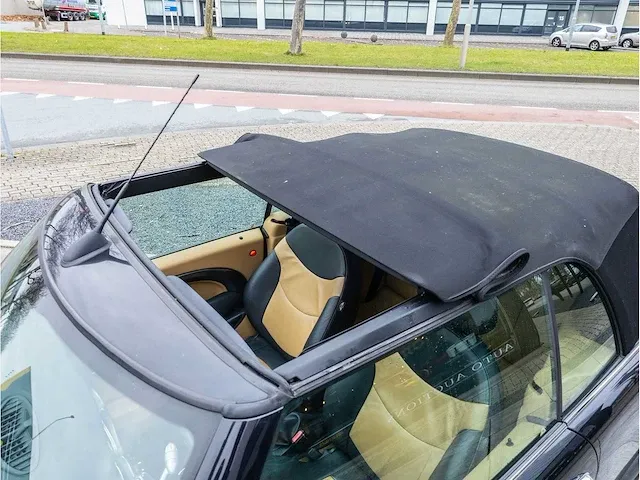 Mini cooper cabrio 1.6 chili 2006 lederen bekleding stoelverwarming parkeersensoren climate control 17"inch, 90-tf-sj - afbeelding 15 van  38