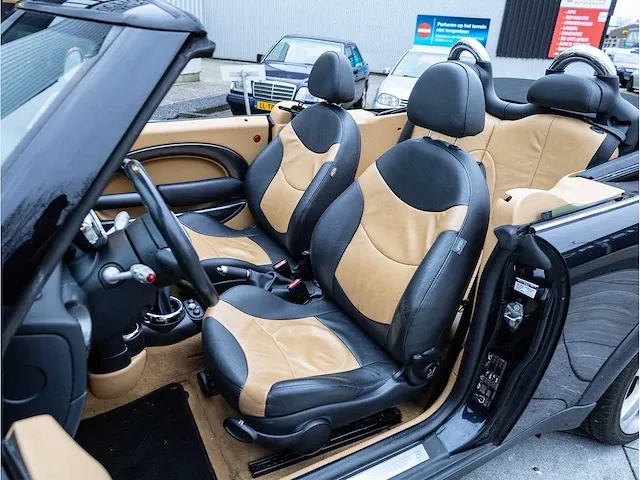 Mini cooper cabrio 1.6 chili 2006 lederen bekleding stoelverwarming parkeersensoren climate control 17"inch, 90-tf-sj - afbeelding 18 van  38