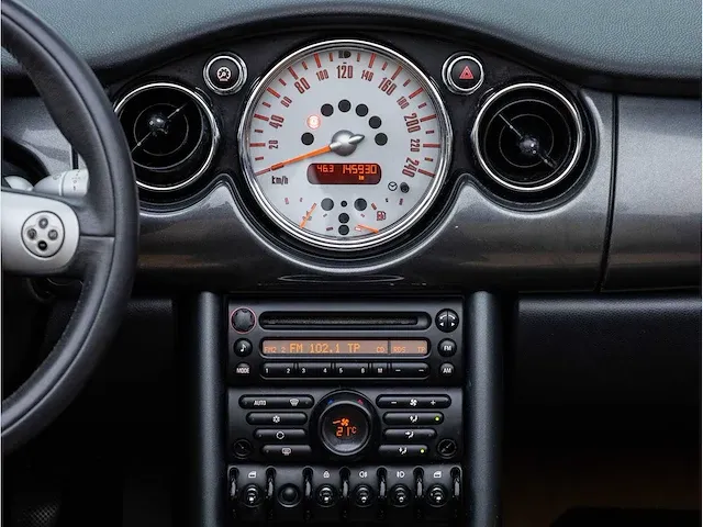 Mini cooper cabrio 1.6 chili 2006 lederen bekleding stoelverwarming parkeersensoren climate control 17"inch, 90-tf-sj - afbeelding 25 van  38