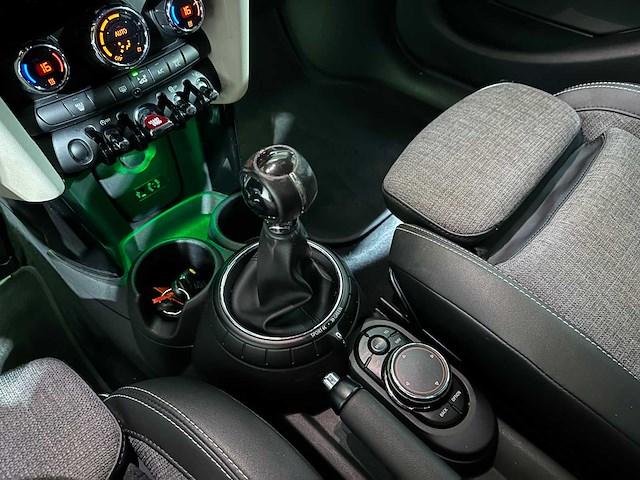 Mini cooper chili 1.5 136pk 2016, hz-934-h - afbeelding 18 van  39