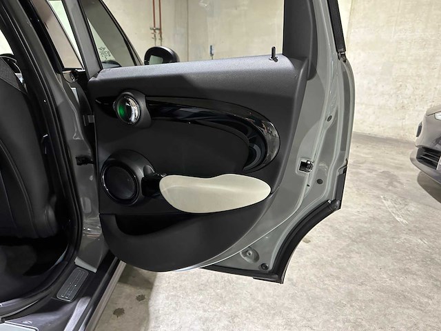 Mini cooper chili 1.5 136pk 2016, hz-934-h - afbeelding 27 van  39