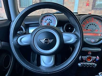Mini cooper chili 1.6 120pk 2007 (origineel-nl), 60-tx-vs - afbeelding 14 van  40