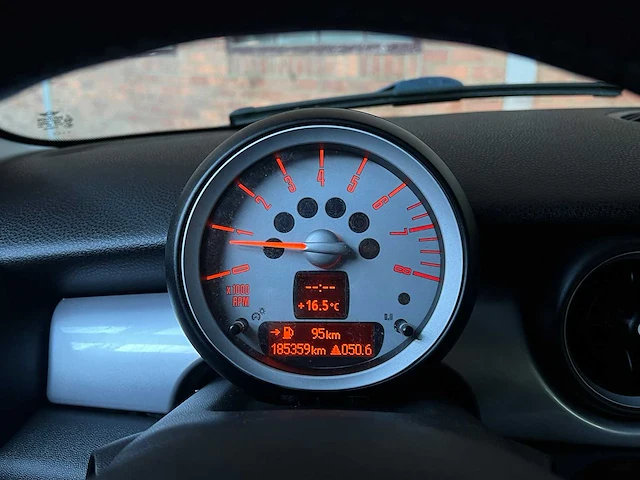 Mini cooper chili 1.6 120pk 2007 (origineel-nl), 60-tx-vs - afbeelding 17 van  40