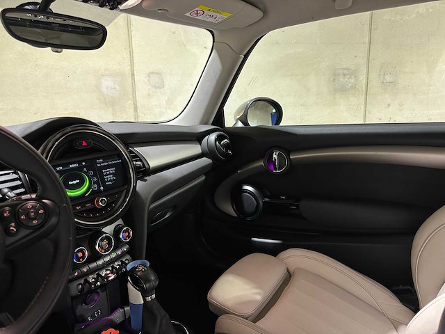 Mini cooper d chili 1.5 automaat 116pk 2015, gv-718-d - afbeelding 17 van  42