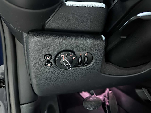 Mini cooper d chili 1.5 automaat 116pk 2015, gv-718-d - afbeelding 18 van  42