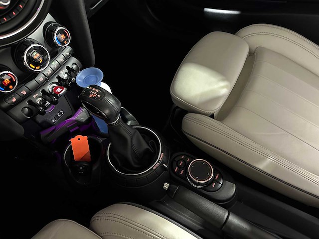 Mini cooper d chili 1.5 automaat 116pk 2015, gv-718-d - afbeelding 25 van  42