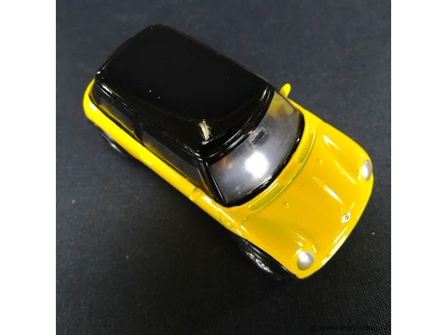 Mini cooper geel-zwart - afbeelding 5 van  5