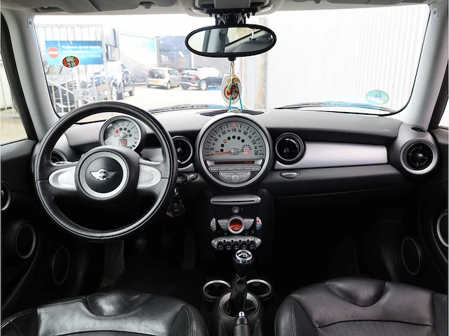 Mini cooper one 2009 - afbeelding 19 van  27