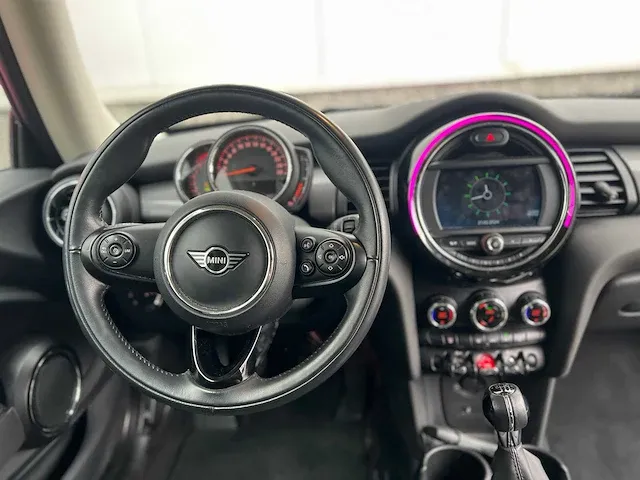 Mini cooper pepper 1.5 136pk 2019 orig-nl, zv-199-s - afbeelding 18 van  61