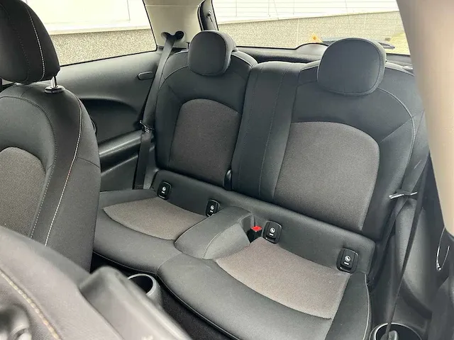 Mini cooper pepper 1.5 136pk 2019 orig-nl, zv-199-s - afbeelding 50 van  61