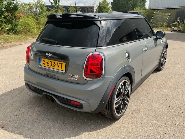 Mini cooper personenauto - afbeelding 13 van  17