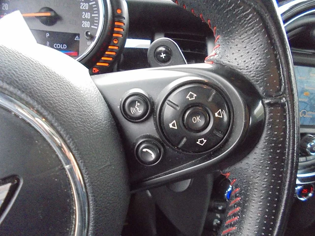 Mini cooper s - 2015 - 5 drs automaat - - afbeelding 6 van  15