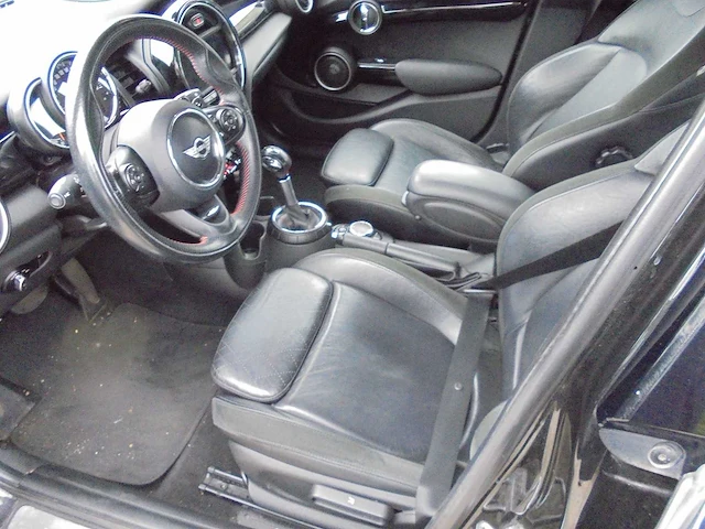 Mini cooper s - 2015 - 5 drs automaat - - afbeelding 12 van  15
