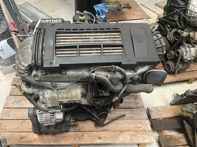 Mini cooper s - w11b16d - car engine - afbeelding 1 van  5