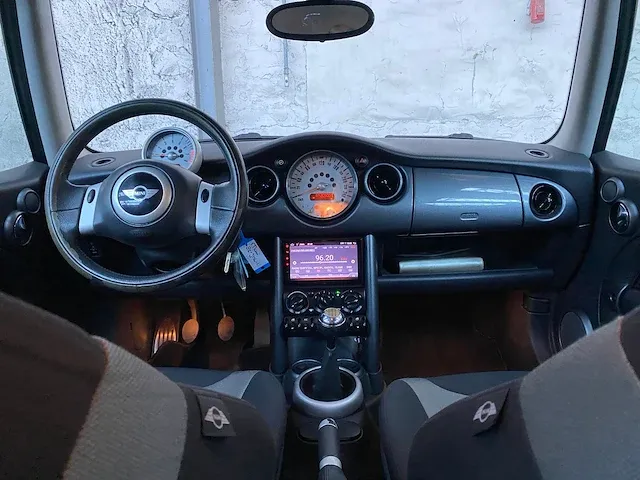 Mini cooper s 1.6 163pk 2002, 82-jnl-1 - afbeelding 19 van  57
