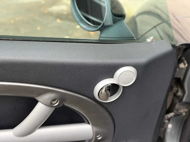 Mini cooper s 1.6 163pk 2004, 22-xs-xk - afbeelding 25 van  50