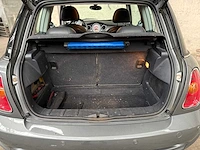 Mini cooper s 1.6 163pk 2004, 22-xs-xk - afbeelding 31 van  50