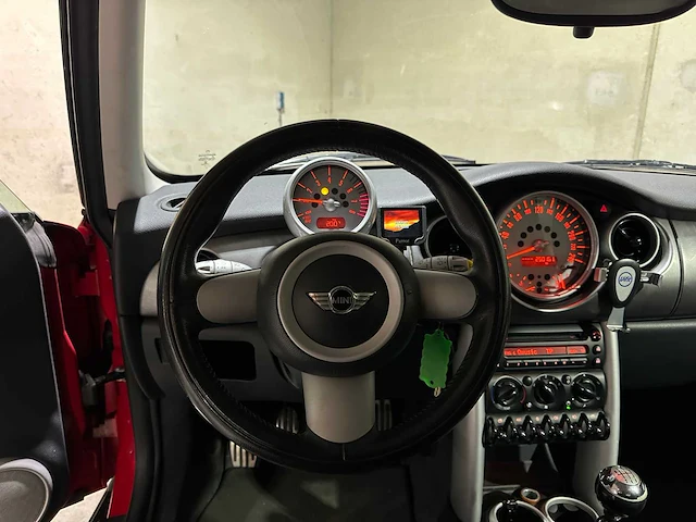 Mini cooper s 1.6 170pk 2005, 17-kbs-7 youngtimer - afbeelding 13 van  40