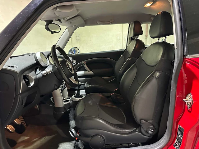 Mini cooper s 1.6 170pk 2005, 17-kbs-7 youngtimer - afbeelding 26 van  40