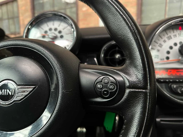 Mini cooper s cabriolet 1.6 163pk 2010, l-503-bx - afbeelding 15 van  40