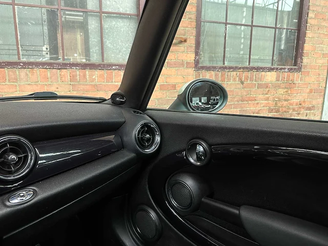 Mini cooper s cabriolet 1.6 163pk 2010, l-503-bx - afbeelding 22 van  40