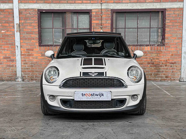 Mini cooper s cabriolet 1.6 163pk 2010, l-503-bx - afbeelding 23 van  40