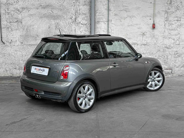 Mini cooper s chili 1.6 163pk 2004, 30-sb-jz - afbeelding 2 van  38