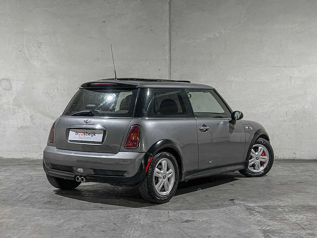 Mini cooper s chili 1.6 170pk 2004, 04-xgv-2 - afbeelding 2 van  36