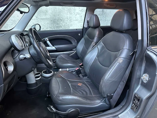 Mini cooper s chili 1.6 170pk 2004, 77-rfn-6 - afbeelding 24 van  36