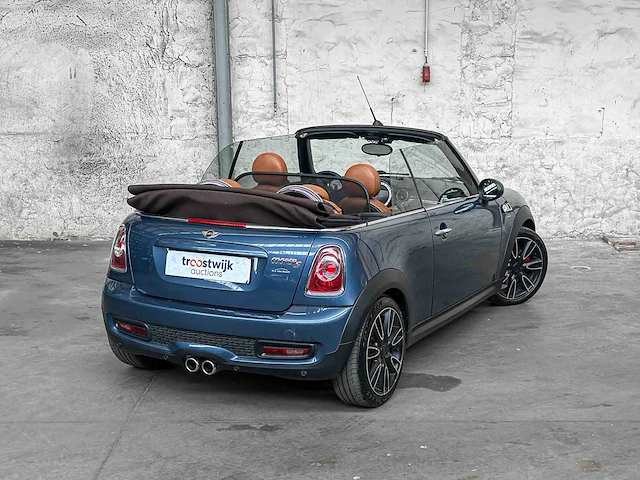 Mini cooper s chili cabriolet 1.6 184pk 2010 (automaat), 42-nvf-9 - afbeelding 2 van  37