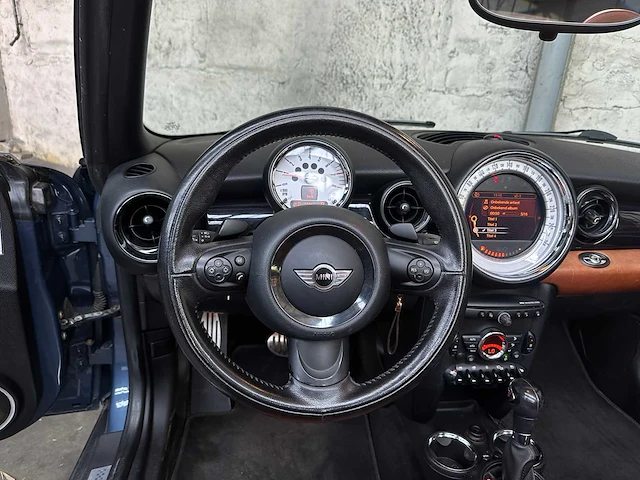 Mini cooper s chili cabriolet 1.6 184pk 2010 (automaat), 42-nvf-9 - afbeelding 10 van  37
