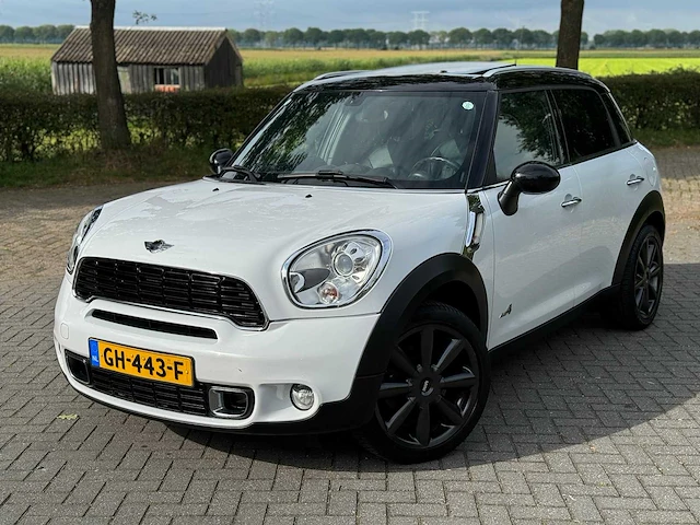 Mini cooper s countryman 1.6 cpr s all4 chili 184pk gh-443-f - afbeelding 1 van  28