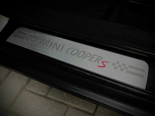 Mini cooper s countryman 1.6 cpr s all4 chili 184pk gh-443-f - afbeelding 16 van  28
