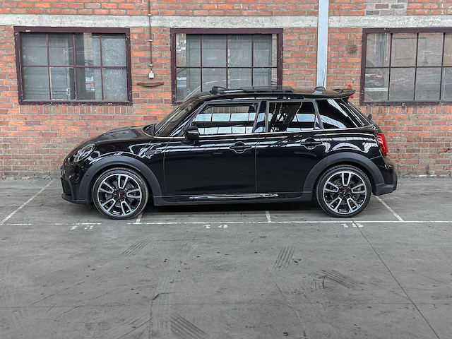 Mini cooper s jcw 2.0 161pk 2021, x-565-gz - afbeelding 10 van  46