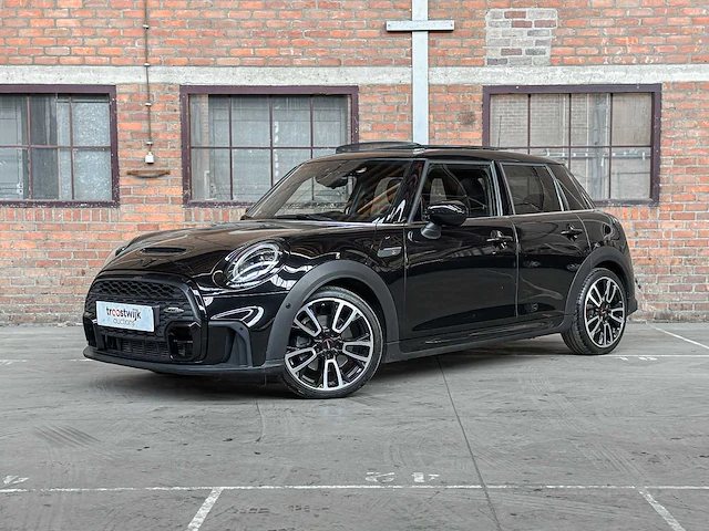 Mini cooper s jcw 2.0 161pk 2021, x-565-gz - afbeelding 1 van  46