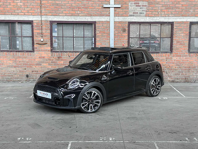 Mini cooper s jcw 2.0 161pk 2021, x-565-gz - afbeelding 34 van  46