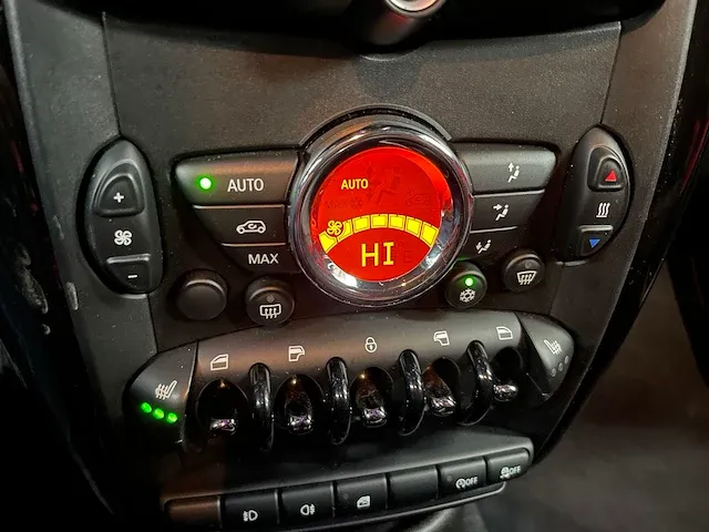Mini countryman 1.6 cooper chili 122pk 2011, tk-162-k - afbeelding 22 van  47