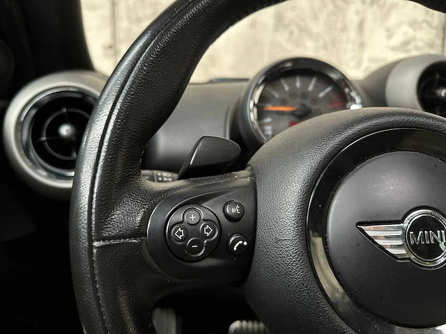 Mini countryman 1.6 cooper s chili 184pk 2010, 9-tvk-87 - afbeelding 14 van  45