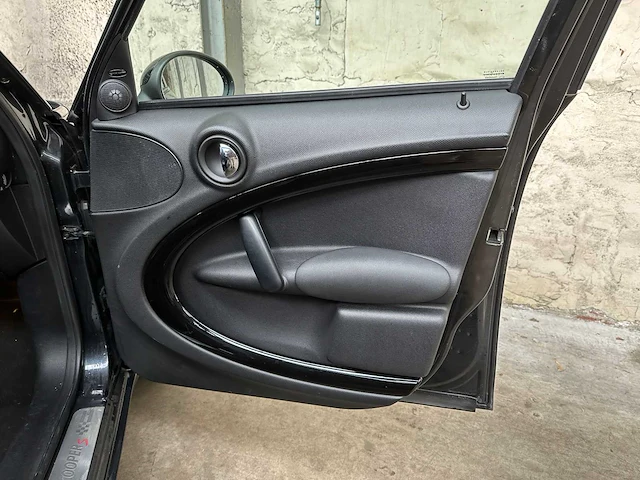 Mini countryman 1.6 cooper s chili 184pk 2010, 9-tvk-87 - afbeelding 29 van  45