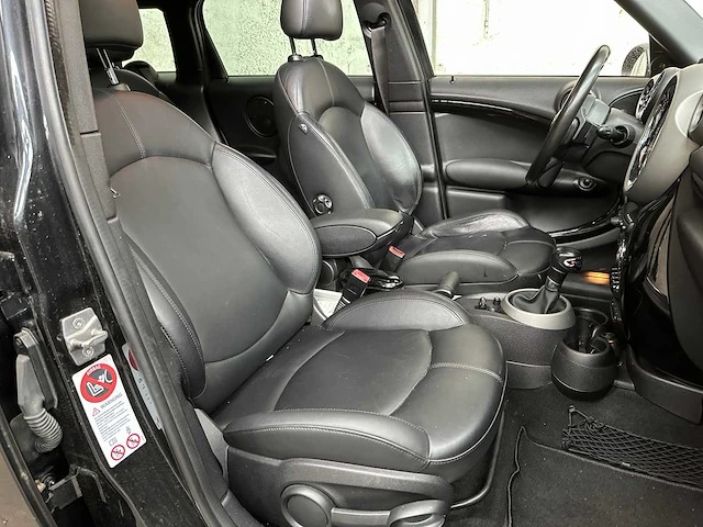 Mini countryman 1.6 cooper s chili 184pk 2010, 9-tvk-87 - afbeelding 36 van  45