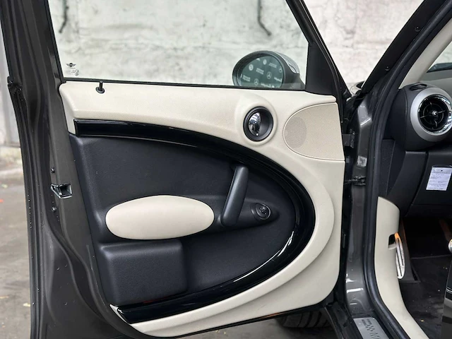 Mini countryman cooper s chili 1.6 -automaat- 184pk 2012, 86-xtj-8 - afbeelding 28 van  51