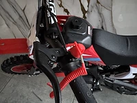 Mini crossmotor 49 cc ultra, db01, rood, bouwjaar 2024 - afbeelding 5 van  9