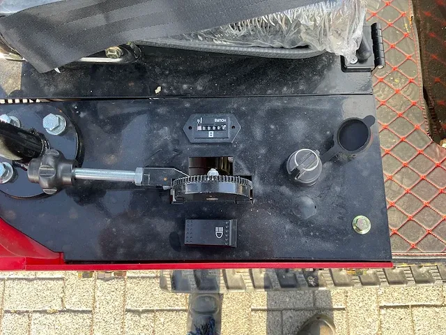 Mini graafmachine met toebehoren - afbeelding 7 van  21