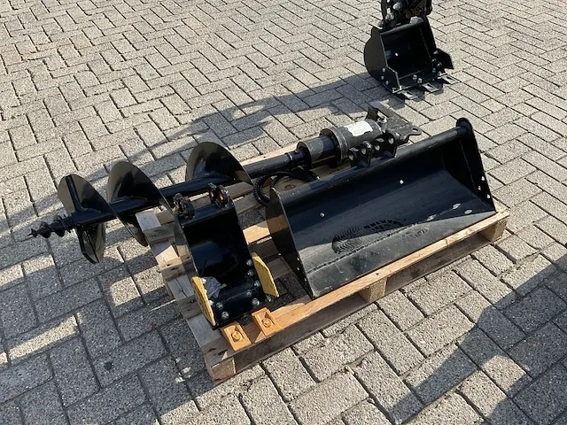 Mini graafmachine met toebehoren - afbeelding 21 van  21