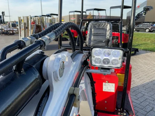 Mini graafmachine met toebehoren - afbeelding 10 van  27