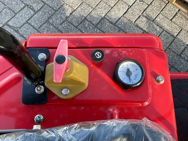Mini graafmachine met toebehoren - afbeelding 14 van  27