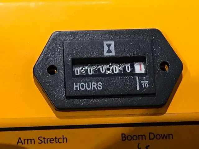 Mini graafmachine met toebehoren - afbeelding 16 van  26