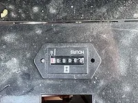 Mini graafmachine met toebehoren - afbeelding 15 van  23