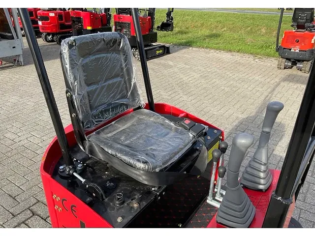 Mini graafmachine met toebehoren - afbeelding 20 van  23